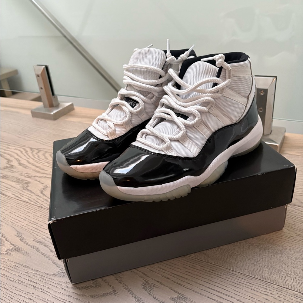 Jordan 11 Concord | Size US 9